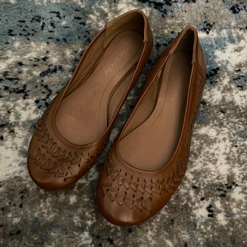 Relativity Flats 9M Brown Woman’s Shoes All Man Made Materials